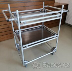 Pickovací vozík do skladu pro manipulaci se zbožím