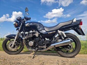 Honda CB 750 - Seven fifty - nájezd 84xx km