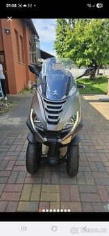 Peugeot metropolis Sw400 stačí řidičák na auto