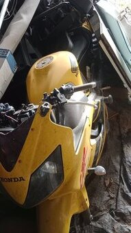 Honda CBR - 1