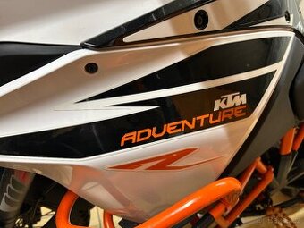 Ktm ADV R 1090, ľavý plast nádrže