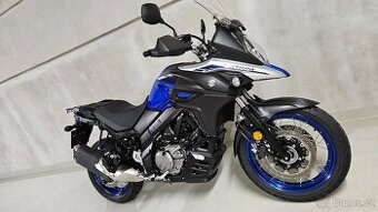 Suzuki V-Strom DL 650 XT ABS. rok 10/2023, najeto 7,9.t.km.