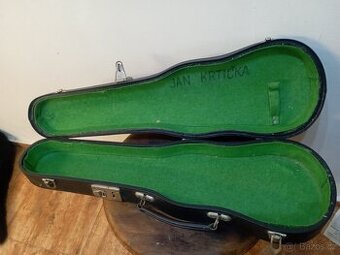 Futrál na housle