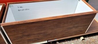 Vyvýšený záhon, truhlík