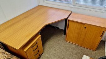 Prémiový kancelářský nábytek