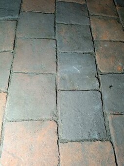 Půdovky 23 x 23 x 4 cm