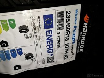 Hankook 235/60 R18 107H XL