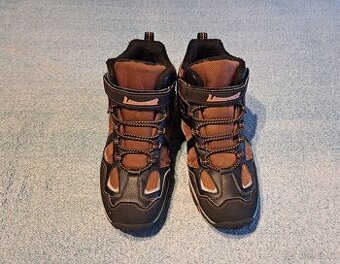 Prodám zimní boty vel.41 zn. LANDROVER