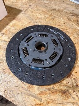 Nová spojková lamela BMW 240mm - 1