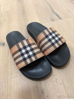 Burberry slides