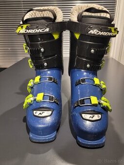 Lyžařské boty/přezkáče 270-280