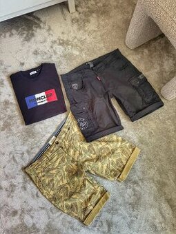 Krásný komplet pánského oblečení