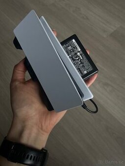 SONY PS5 dokovací stanice