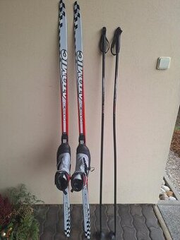 Bězecký set Atomic + Salomon