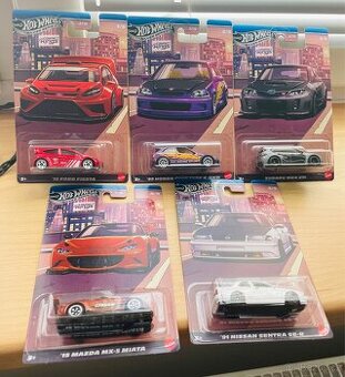 HOT WHEELS SADA COMPACT KINGS