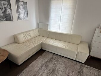 Rozkládací rohová sedačka – béžová koženka