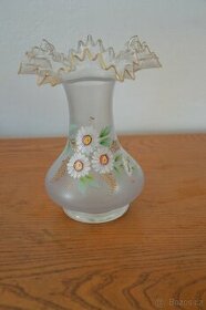 Starožitná skleněná váza