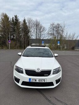 Škoda Octavia 3 RS kombi 2.0 TDI 165 kW | DSG | pano | TOP s