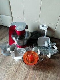 Kuchyňský robot Bosch mum