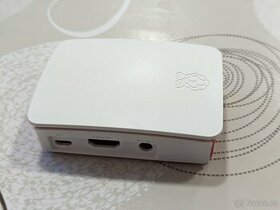 Oficiální Raspberry Pi 4B krabička, malinová/bílá - 1