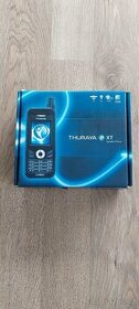 Satelitní telefon Thuraya XT