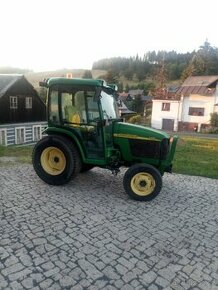 John Deere 4410 KOMUNÁL