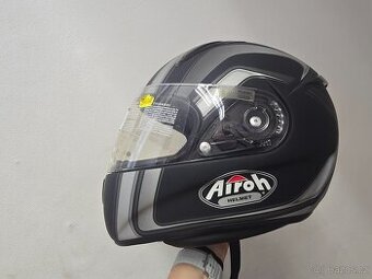 Integrální přilba na motorku Airoh LXD vel. M