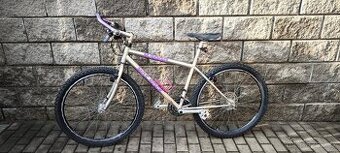 Horské kolo HOT ROCK H2000 26"