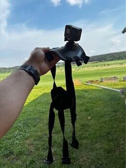 Dog mount, psí postroj držák pro kamery