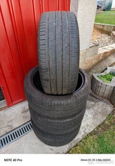 Pneu Barum 225/40/18 a 255/35/18 letní