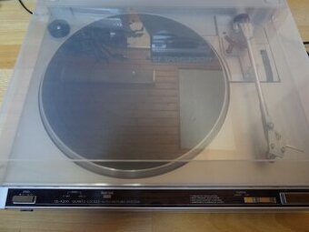 Gramofon JVC - 1