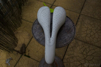 zavodni sedlo Selle Italia SLK Magnesium NOVE