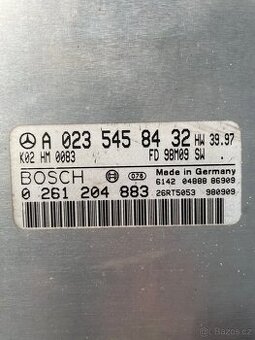 Řídíc jednotka motoru a brzd Mercedes Benz