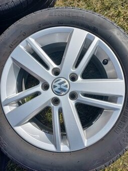 Kola VW Golf 5K0601025AH