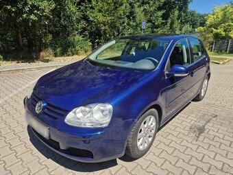 Volkswagen Golf 5 1.6i/Klimatizace/Tažné/Tempomat