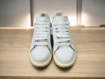 Alexander McQueen 39 - 1