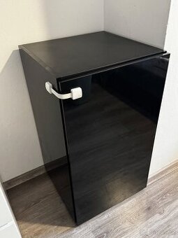 AquaEl Glossy cube black akvarijní skříňka