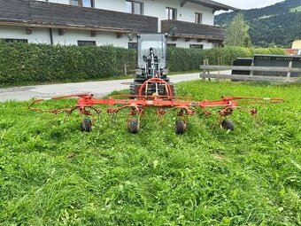 4,0m Obraceč sena FELLA TH400 DN - lehký jen 260kg
