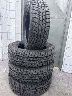 185/60R15 zimní pneu Škoda Fabia.. Barum Polaris 5