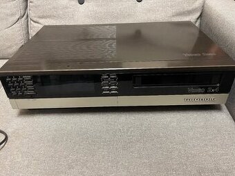 Prodám retro videorekordér Grundig Video2000
