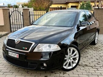 Škoda Octavia Sedan RS II-2.0TFSi 147Kw 200Ps... +Navi,Xenon