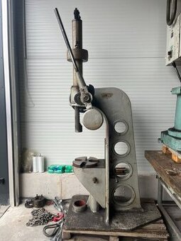 Lis hřebenový LRH3