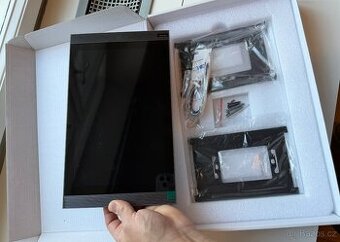 Wi-Fi / IP vnitřní panel S567W 10" Android Akuvox Intercom