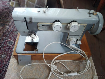 Šicí stroj Podolsk na opravu