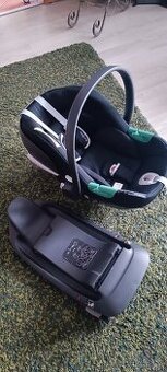 Vajíčko Cybex se základnou na Isofix