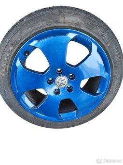 ALU kola 5x112 R17 8P0601025C