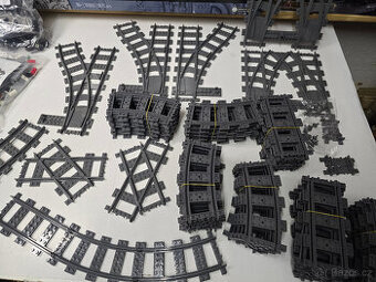 City koleje (náhrada) rovinky, zatáčky, vyhybky 83kusů