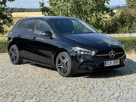 MERCEDES BENZ B250e AMG