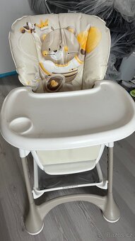 Dětská jídelní židlička