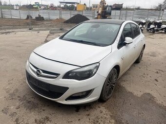 Náhradní díly - Opel Astra 1.4i 74kW r.v. 2013